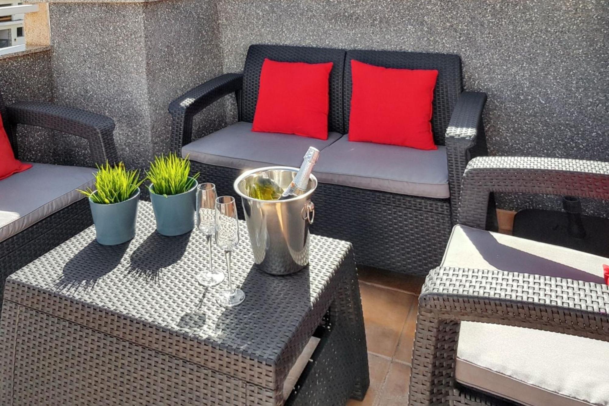 Bright Apartment In Puerto De Santiago 65 M² Terrace Buitenkant foto