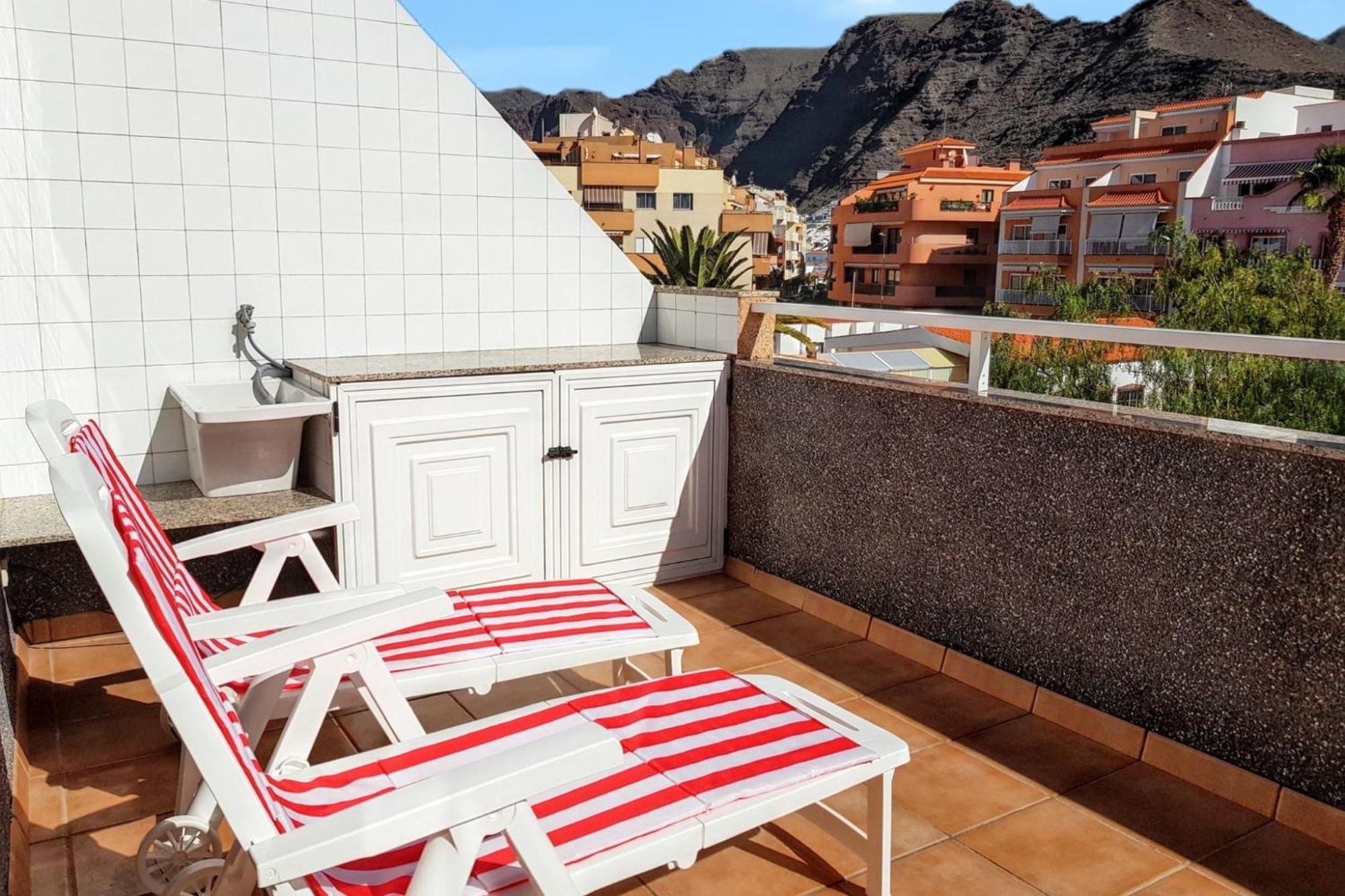 Bright Apartment In Puerto De Santiago 65 M² Terrace Buitenkant foto